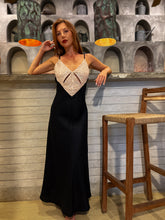 Load image into Gallery viewer, Brilla