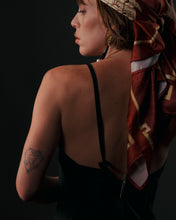 Load image into Gallery viewer, LENCERO CORTO
