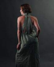 Cargar imagen en el visor de la galería, Vestido cuello
