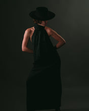Cargar imagen en el visor de la galería, Vestido cuello
